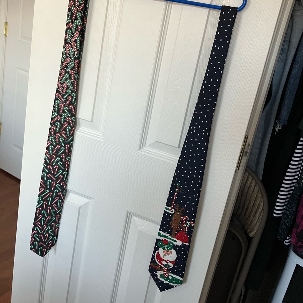 Men’s Christmas Holiday Print Tie Bundle